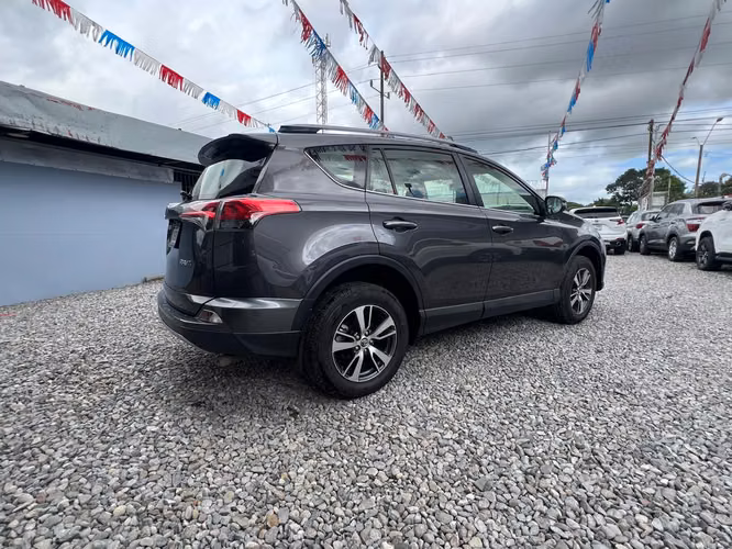 TOYOTA RAV4 2018 AUTOMATICA DISPONIBLE DAVID CHIRIQUÍ