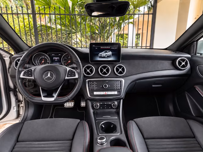 Mercedes-Benz GLA 200 Sport AMG 2019 – 23,789 km – $18,900 negociable