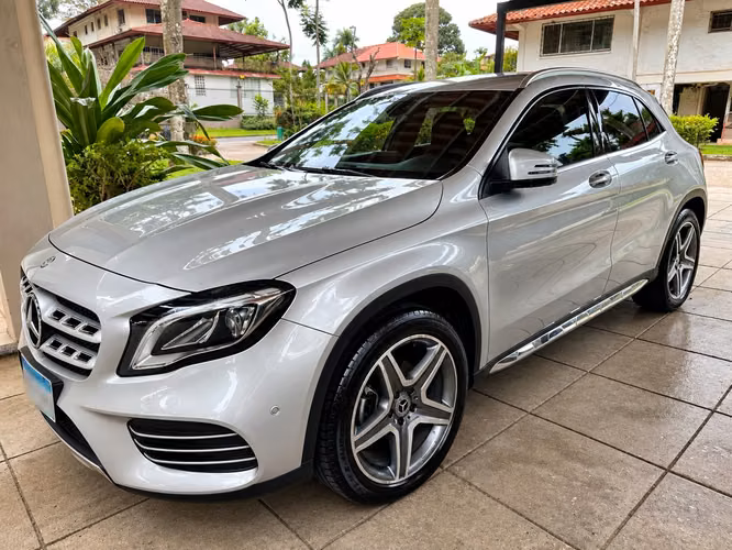 Mercedes-Benz GLA 200 Sport AMG 2019 – 23,789 km – $18,900 negociable