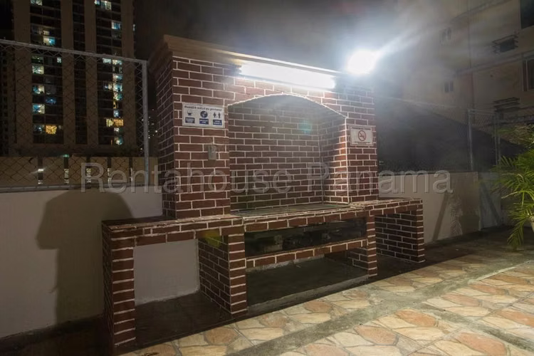 J2281GRR Alquiler de Apartamento en Via España 