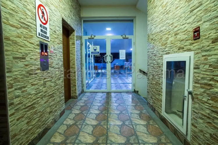 J2281GRR Alquiler de Apartamento en Via España 
