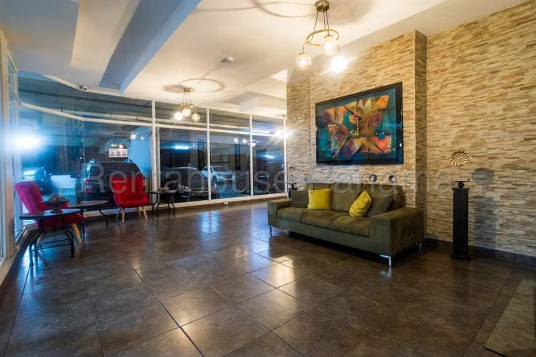J2281GRR Alquiler de Apartamento en Via España 