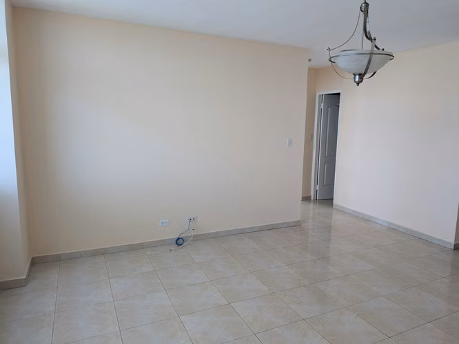 Apartamento Alquiler 2 Recámaras 2 Baños 1 Estac. Linea Blanca. 1.000$ VL
