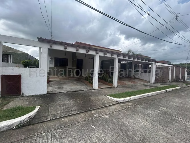 Casa En Venta En Las Cumbres YM - Imagen 5