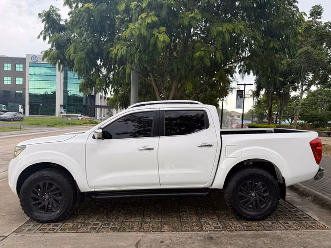 Nissan Frontier NP300 XE 2017 - Imagen 4