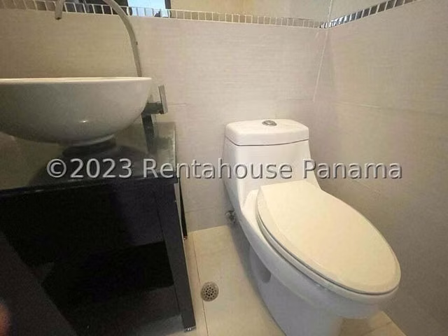 Se Vende Apartamento amoblado en San Francisco GCEA26-735