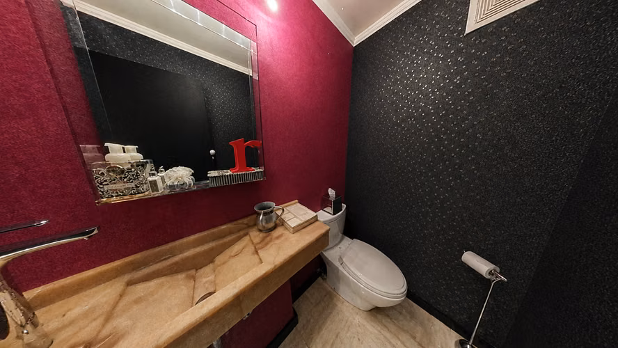 Apartamento en Venta en Avenida Balboa Los Delfines 24YCG7944
