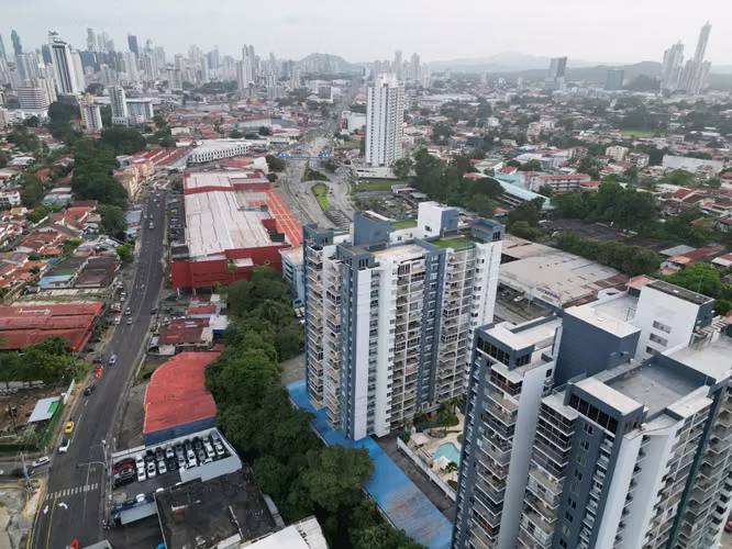 Venta de Terreno en Vía Fernández de Córdoba, 1,291 m² - Imagen 12