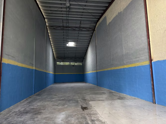 Alquiler de Bodega en El Crisol - con oficinas y 2.5 baños. - Imagen 5