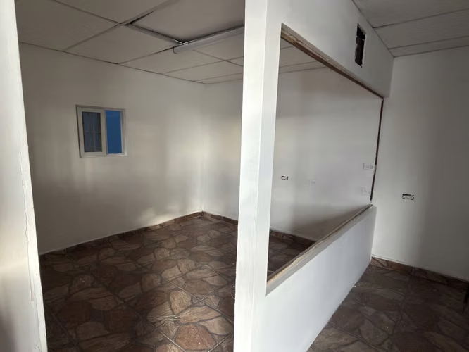 Alquiler de Bodega en El Crisol - con oficinas y 2.5 baños. - Imagen 3