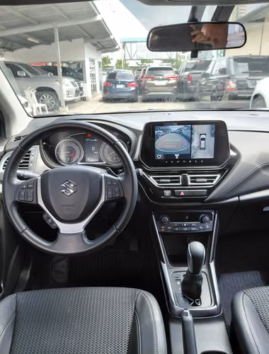 2025 Suzuki SX4 S-Cross - garantía de agencia - bajo km