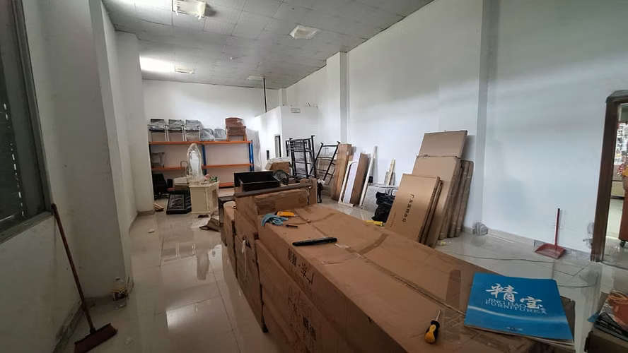 Alquiler Local  Comercial - La Chorrera -80 Mts2 PARA TODO NEGOCIO! - Imagen 5