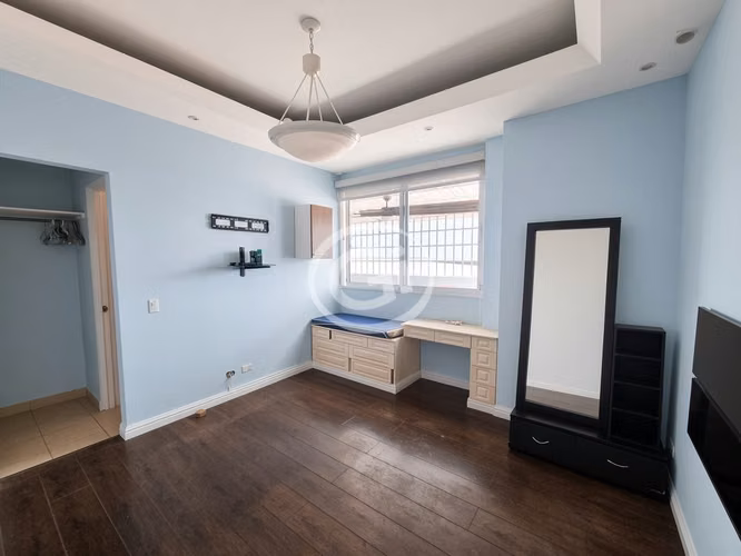 Venta Amplio Apartamento de 3 Habitaciones en Carrasquilla Las Hortensias