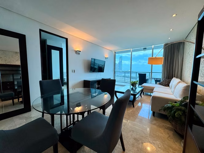 PH SKY RESIDENCES AMOBLADO VISTA AL MAR  - Imagen 1
