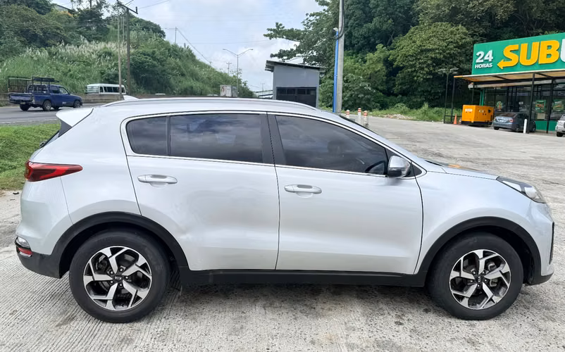 Kia Sportage 2021, 75 K ¡¡¡precio Ganga!!! - Imagen 4