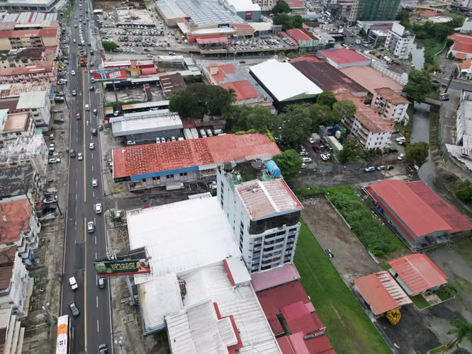 Venta de Terreno en Vía Brasil, 1,592 m² - Imagen 5