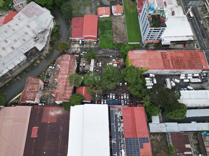 Venta de Terreno en Vía Brasil, 1,592 m² - Imagen 7