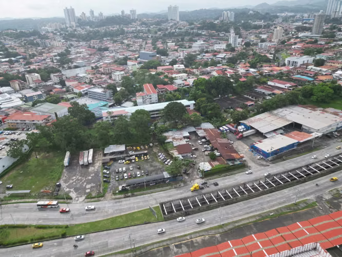 Venta de Terreno Comercial en Vía Transístmica, 2,975 m² - Imagen 6