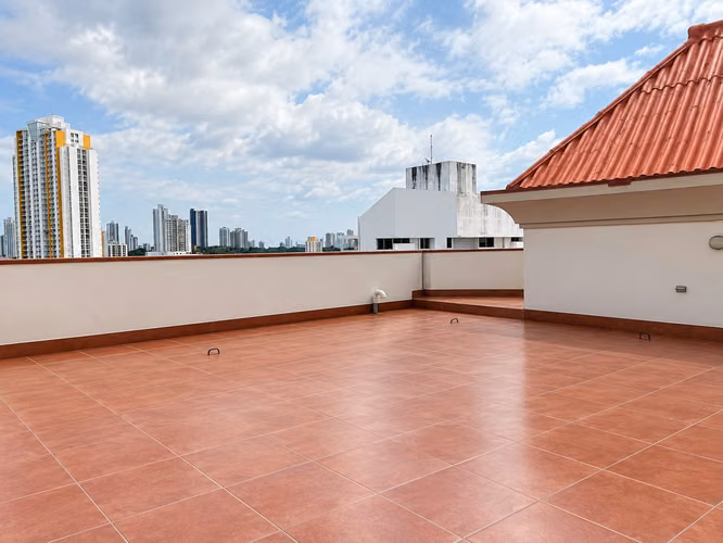 Penthouse con azotea privada de 200 m² en El Carmen