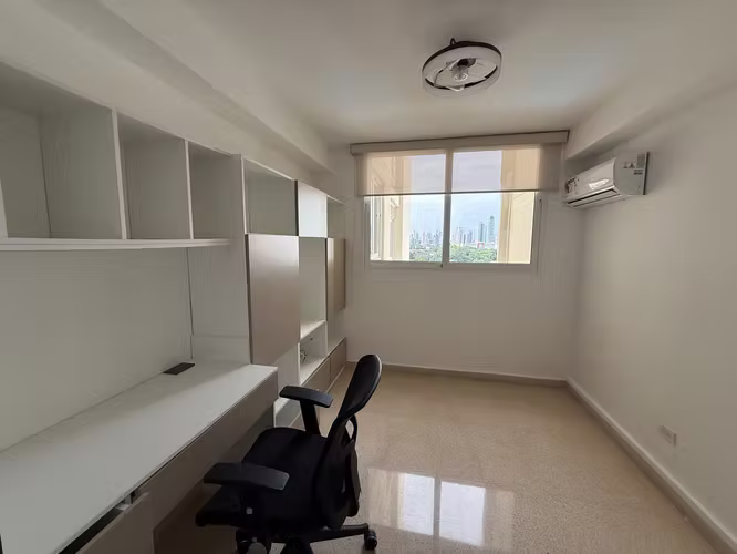Se Alquila Apto Amueblado y Remodelado en Paitilla - Imagen 3