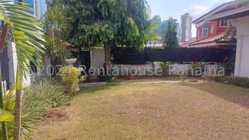 Venta de Casa Comercial entre Via Porras y Calle 50, San Francisco 26LGG3840 - Imagen 4