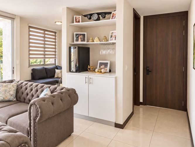 EN VENTA | ESPECTACULAR APARTAMENTO REMODELADO EN PH BAHÍA DEL GOLF 187 m² | 3 recámaras | 4.5 baños | 2 estacionamiento - Imagen 17