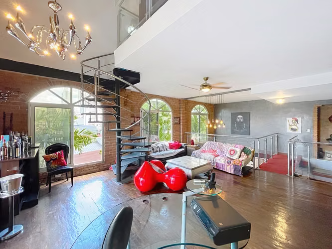 Alquiler de casa residencial en San Francisco
