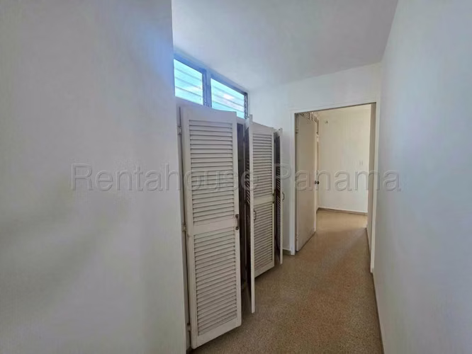 Venta de  Apartamento Amplio y Espacioso en Marbella 26*7052Mfk - Imagen 6