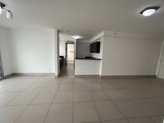 Se Alquila Apartamento en la Av. Ricardo J. Alfaro - Betania. - Imagen 3