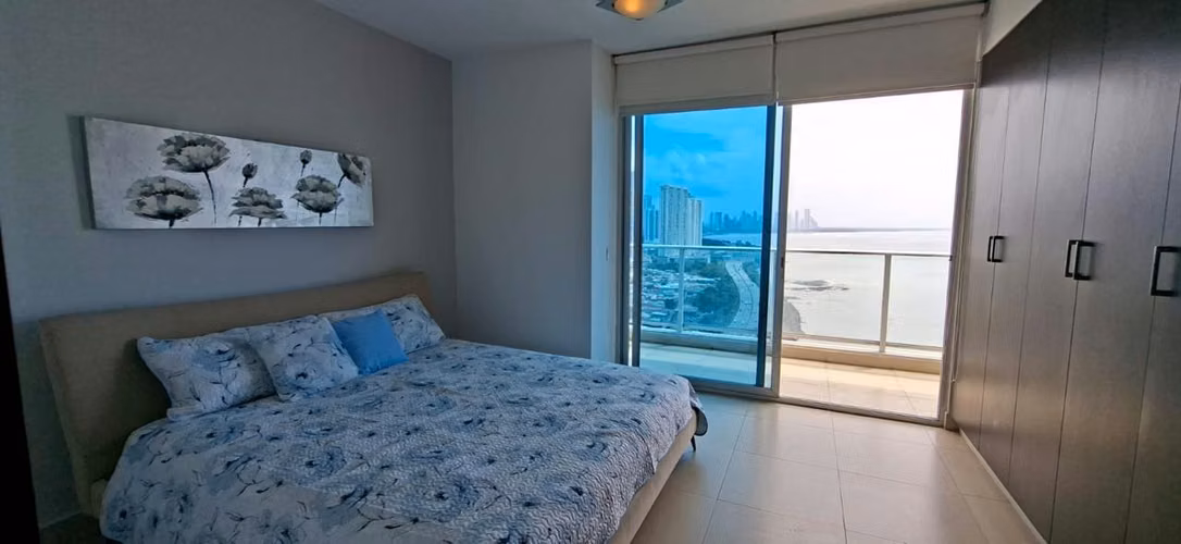 PH OCEANAIRE AMOBLADO VISTA AL MAR - Imagen 12