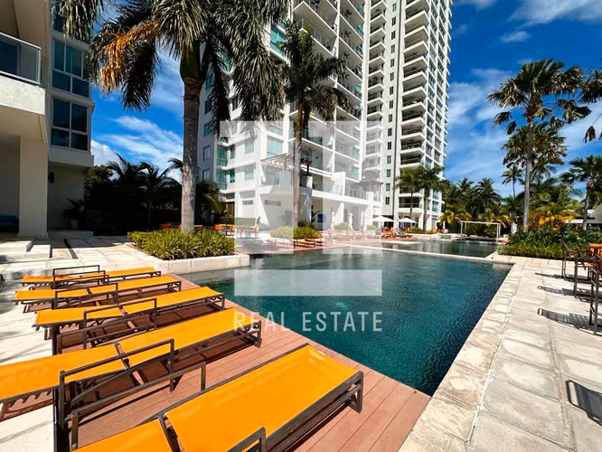 Se Alquila Apartamento en PH Rio Mar, San Carlos