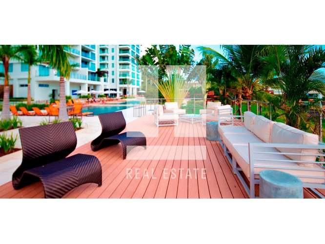 Se Alquila Apartamento en PH Rio Mar, San Carlos