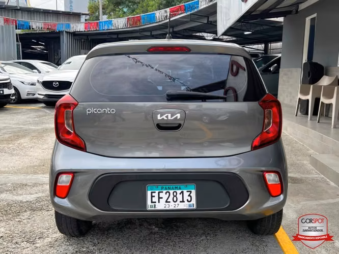 Kia Picanto 2024 Automática EF2813