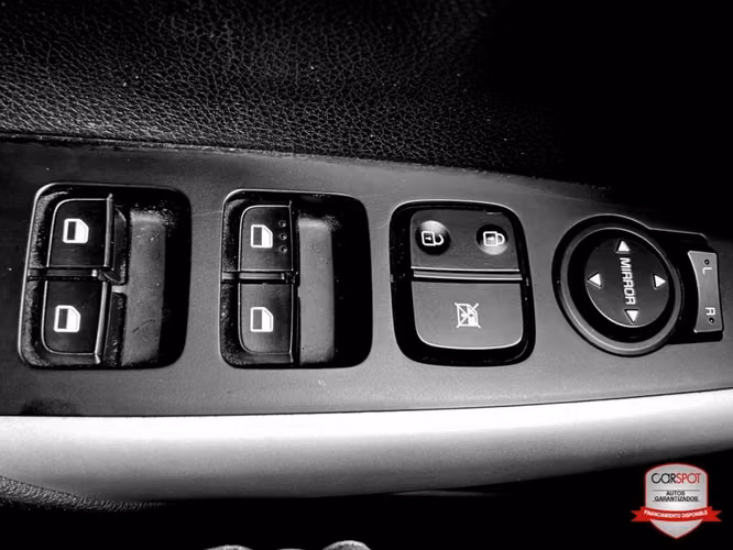 Kia Picanto 2024 Automática EF2813