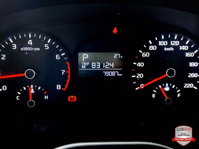 Kia Picanto 2024 Automática EF2813