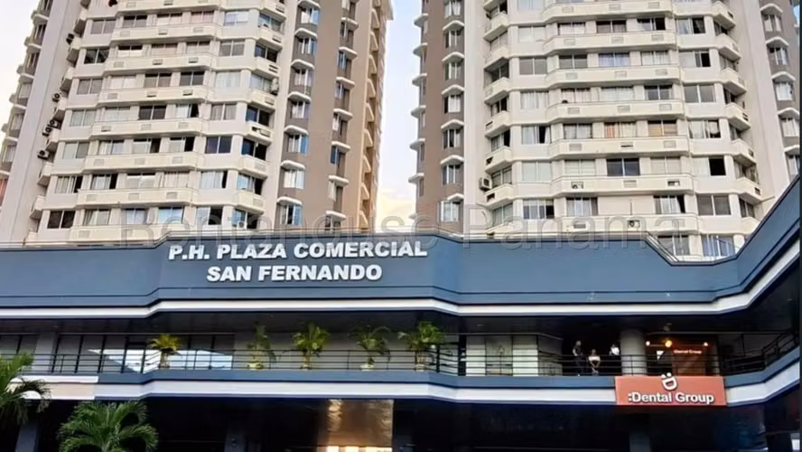 Apartamento en Alquiler en Via España RJ