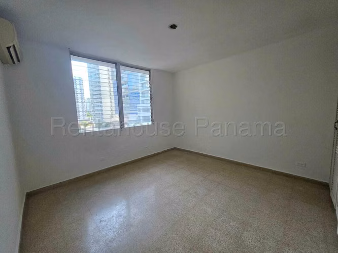Vendo Apartamento de 201m2 en Marbella La Concha 26-7052SRZ - Imagen 17