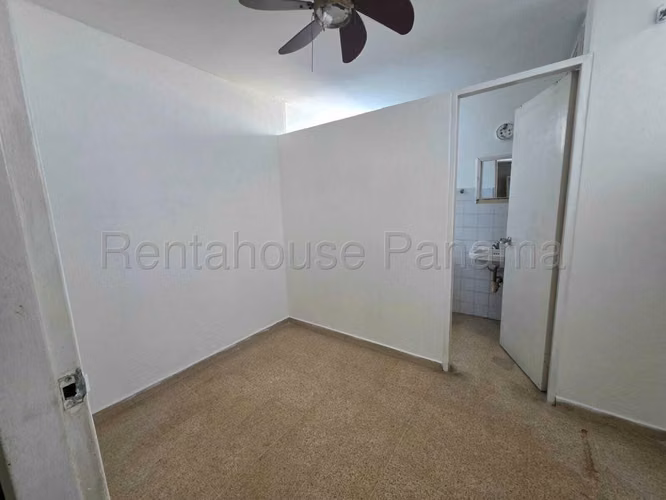 Vendo Apartamento de 201m2 en Marbella La Concha 26-7052SRZ - Imagen 18
