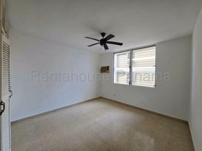 Vendo Apartamento de 201m2 en Marbella La Concha 26-7052SRZ - Imagen 16
