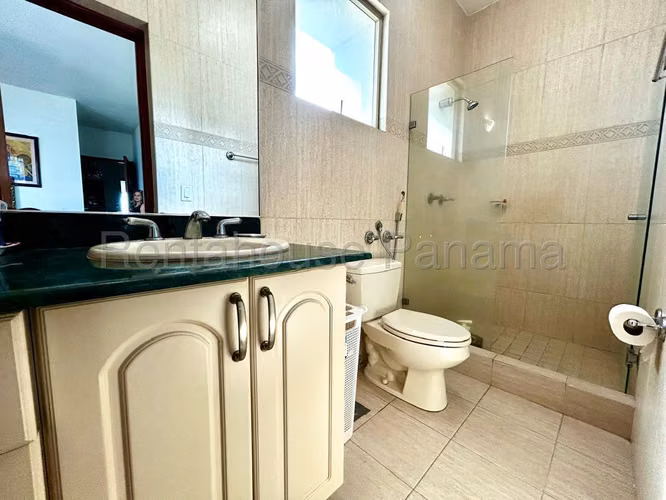 Vendo Apartamento de 298m2 en Punta Pacifica Pacific Point 26-9019SRZ - Imagen 12