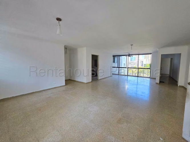 Venta de Apartamento en Marbella Ph La Concha 201 Mts PD