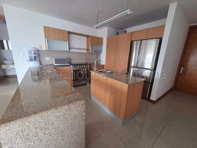 Venta de Apartamento en Coco del Mar Ph bahia del golf 117 Mts PD