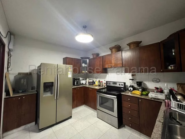 Casa en venta en Altos de Panamá 26MAM7103