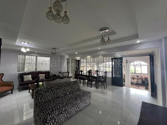 Casa en venta en Altos de Panamá 26MAM7103