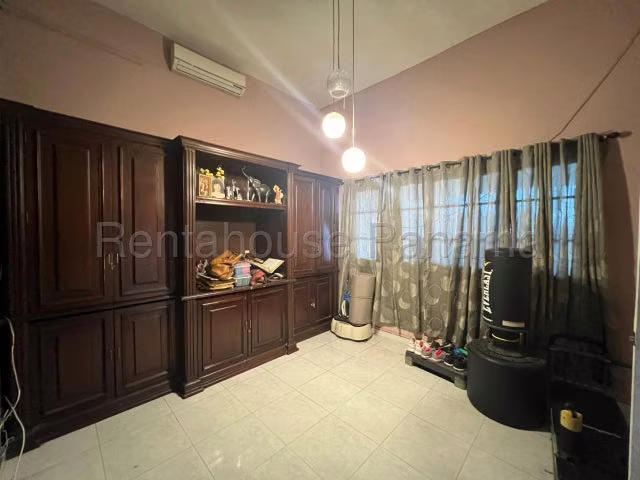 Casa en venta en Altos de Panamá 26MAM7103