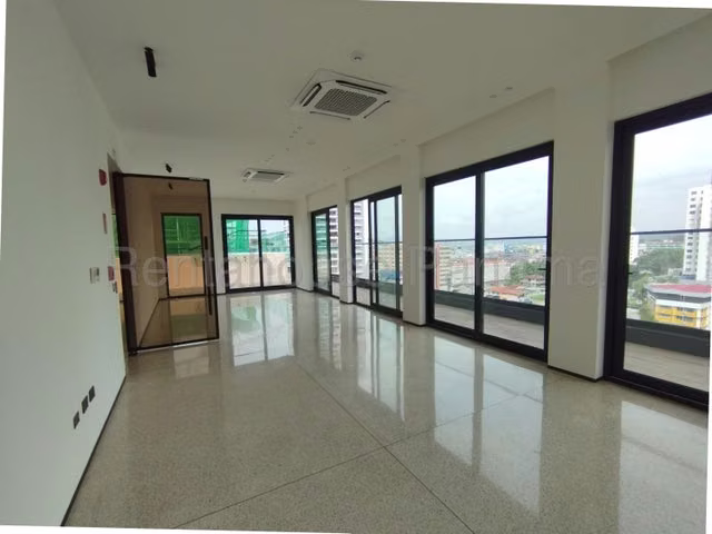 Apartamento en Venta en Bella Vista  JG