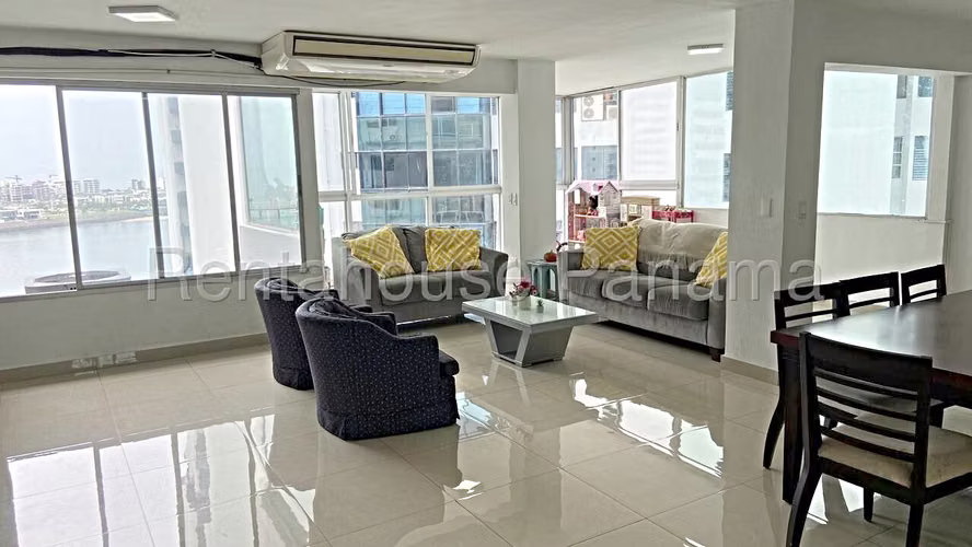 Venta de apartamento en Paitilla   AK 