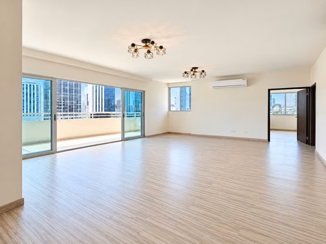 Obarrio | P.H. Galería Uno | Piso Bajo 2Rec 138m² ($260,000) - Imagen 2
