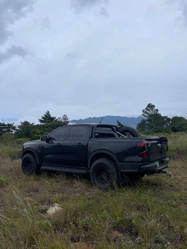 Ford Ranger XLT biturbo 2024 - Imagen 2