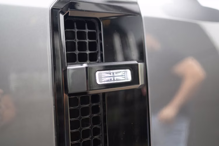 DEFENDER X-DYNAMIC SE - Imagen 7